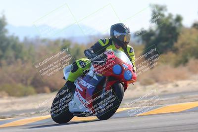 media/Feb-05-2023-SoCal Trackdays (Sun) [[b2340e6653]]/Turn 7 (940am)/